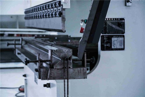 长河机械 广州水陆挖掘机改装专家，助力建筑工程机械租赁市场升级